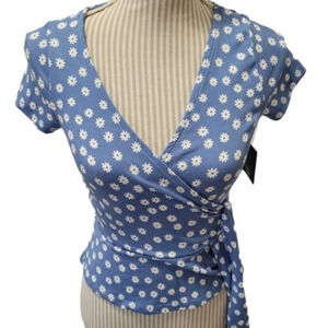 Rebel Sugar xs baby blue daisy faux wrap top - NEW with tags